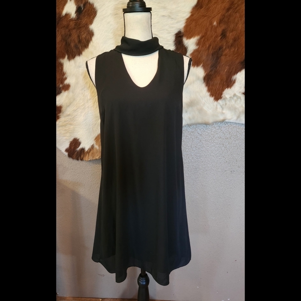 MMC Black Sleeveless Cowl Neck Dress Sz S